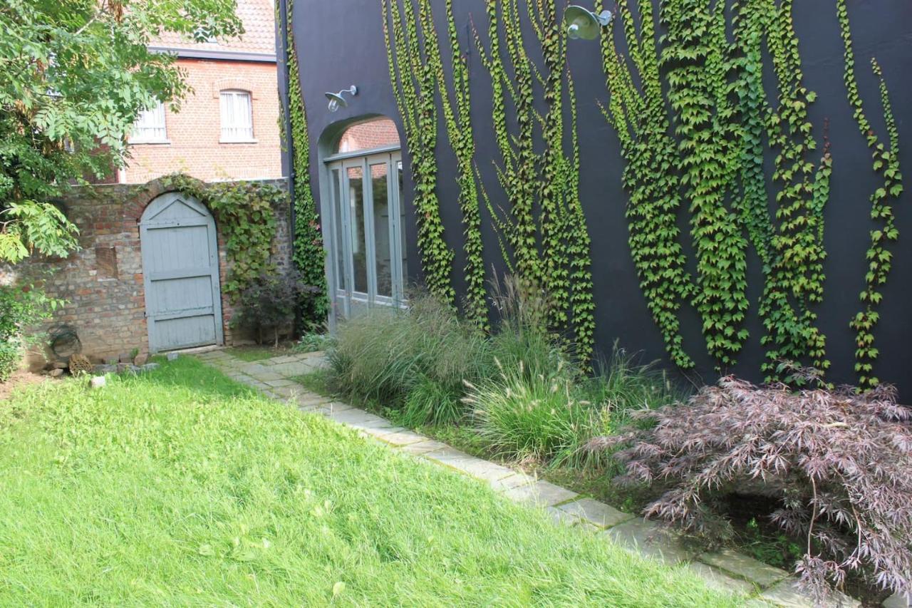 Maison Et Jardin De Charme - Sud *